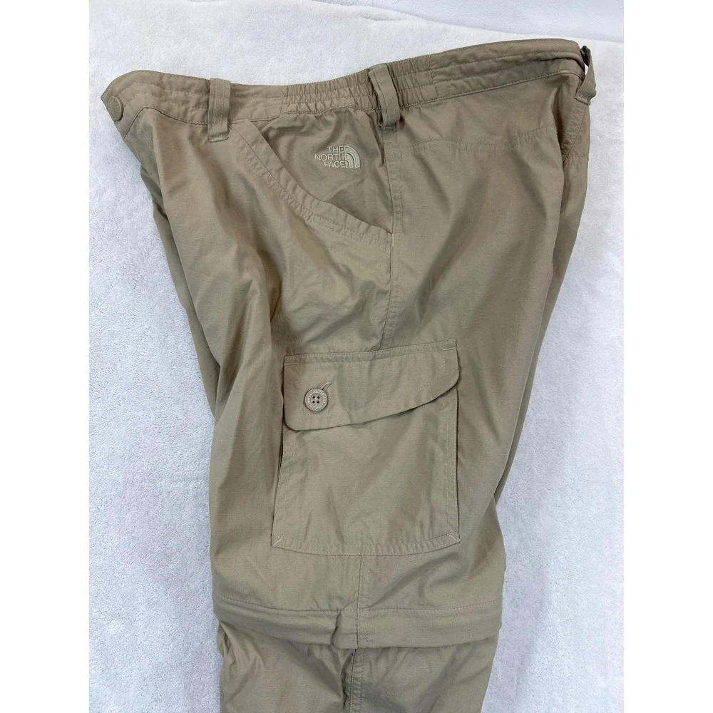 The North Face Convertible Cargo Pants Womens 10 Khaki Tan Zip Off Hiking‎